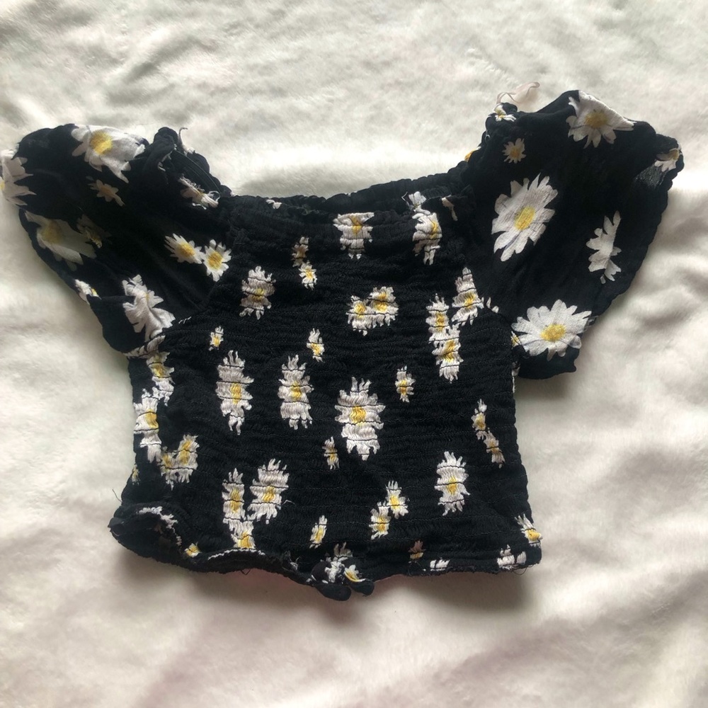 Cropped Floral Off the Shoulder Top